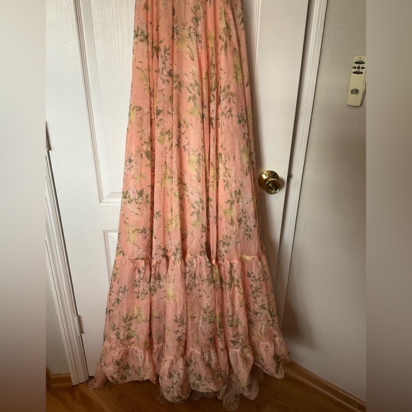 Mac Duggal Pink Peach Ruffle Tiered Floral Cut-Out Chiffon Gown sz 4 NEW - Picture 8 of 14